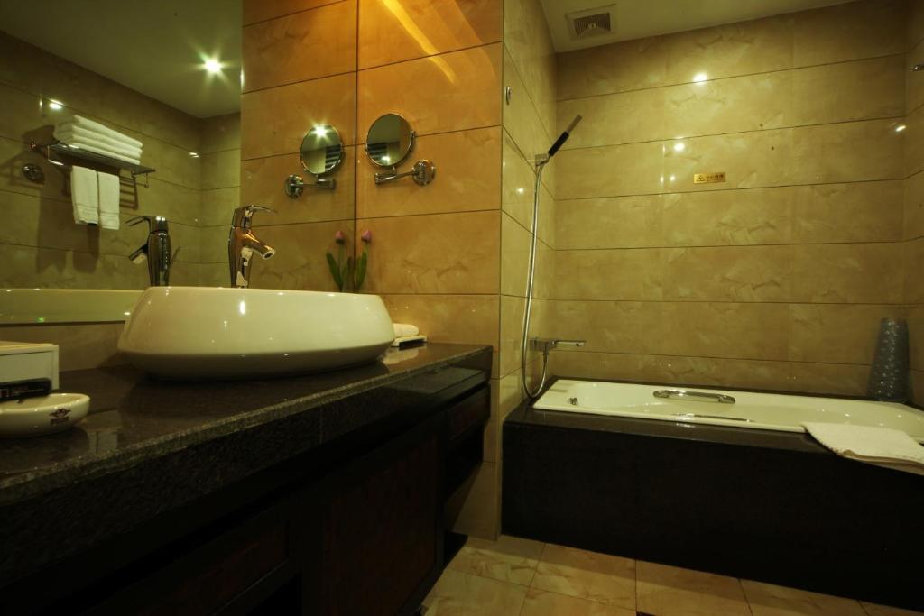 Xiongzhao Grand Hotel Weishan Dali (Yunnan) Chambre photo